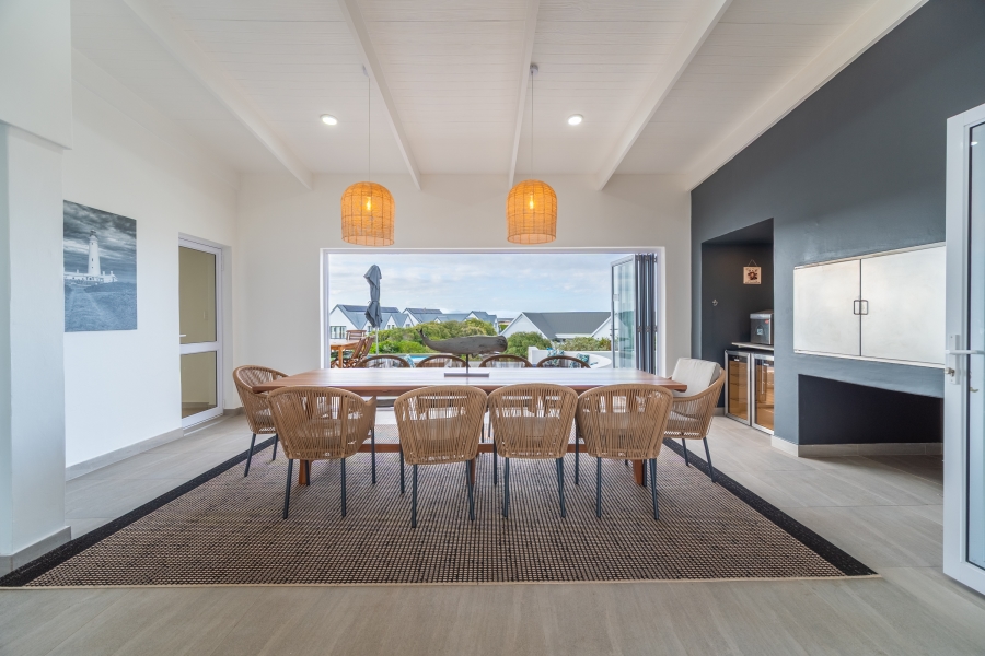 5 Bedroom Property for Sale in St Francis Links Eastern Cape